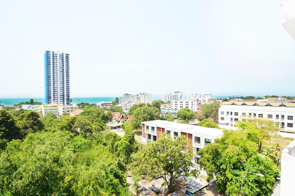 Apartmán Ruamchok Ocean View Pattaya Exteriér fotografie
