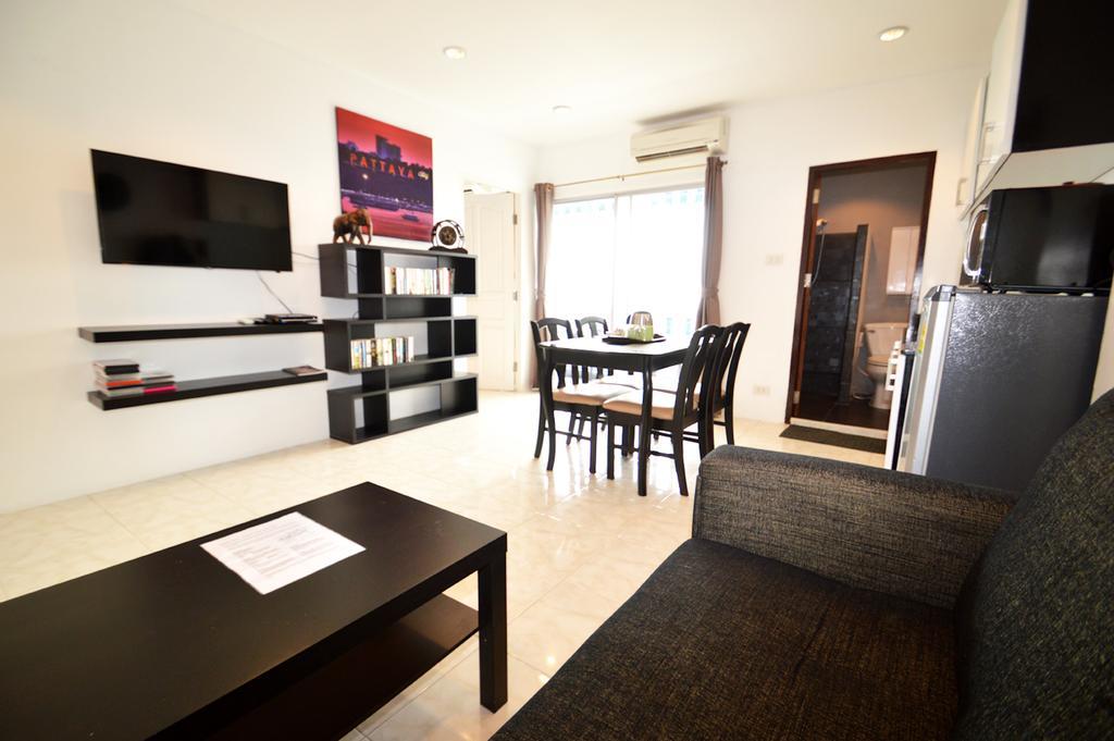 Apartmán Ruamchok Ocean View Pattaya Exteriér fotografie