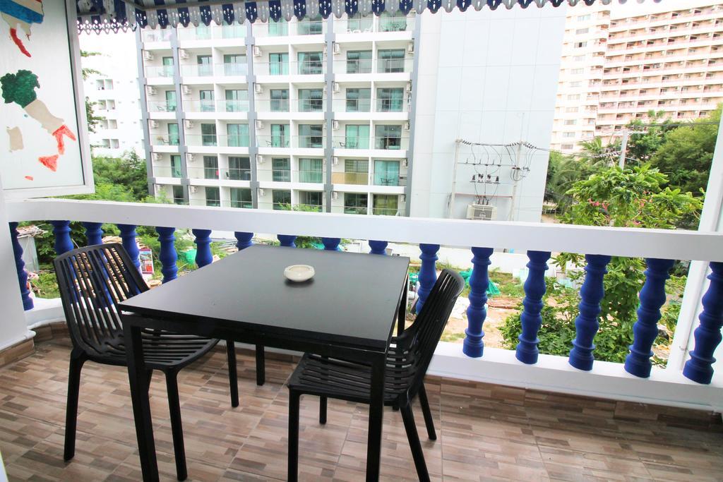 Apartmán Ruamchok Ocean View Pattaya Exteriér fotografie